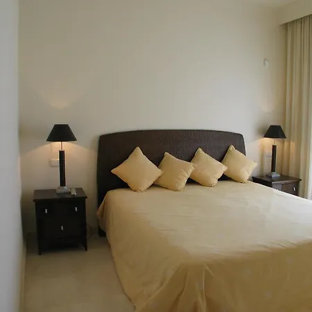 Apartment Stylish 4 Bedroom Penthouse Just Steps From Bahia *