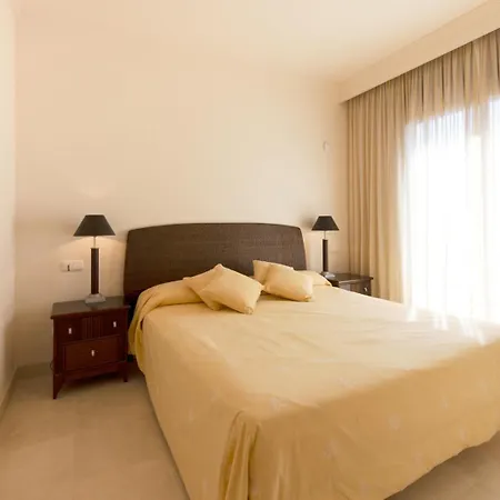 Stylish 4 Bedroom Penthouse Just Steps From Bahia Marbella